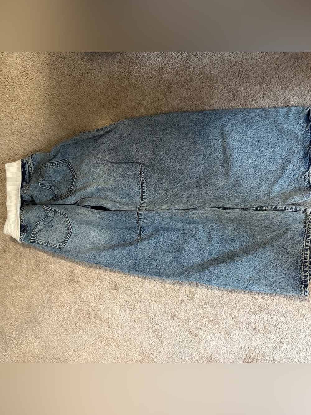 Relaxed Light Blue Denim Jeans with Elastic Waist